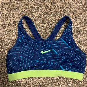 Nike Sports Bra, Size Medium